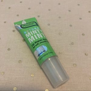 🦋 5 for 25 🦋 skinfix mint lip repair balm